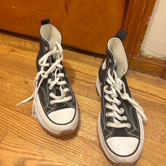 Converse Lug Sole Platforms in Black Size 7.5 - Picture 6 of 9